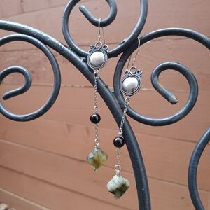 Labadorite And Onyx Dangle Earrings